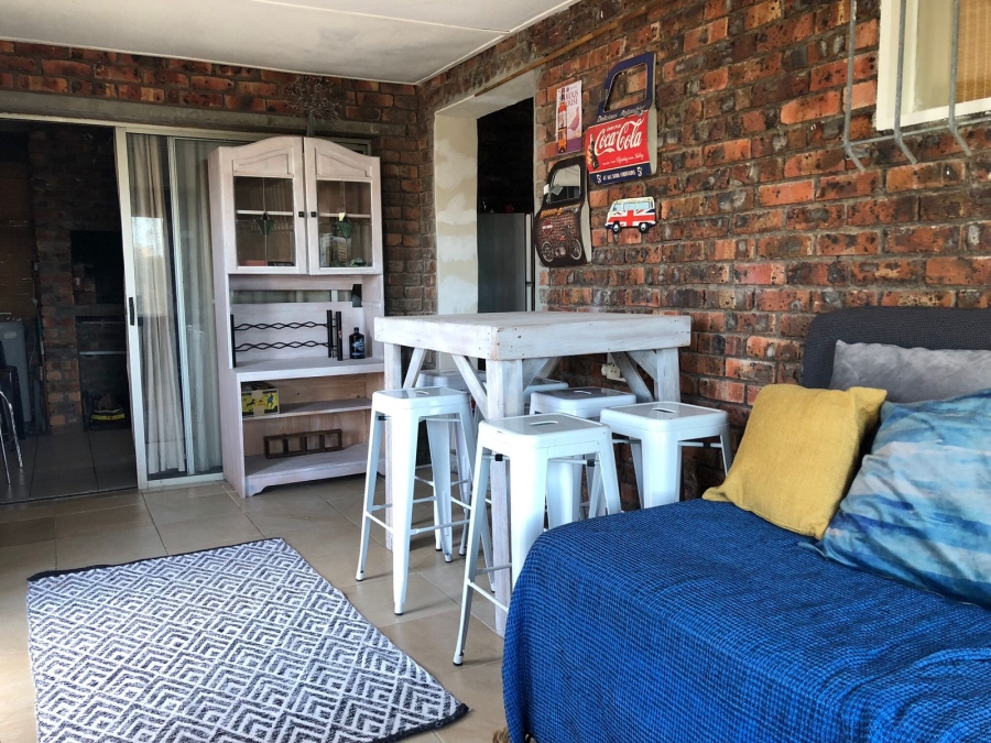 To Let 2 Bedroom Property for Rent in Bettys Bay Western Cape